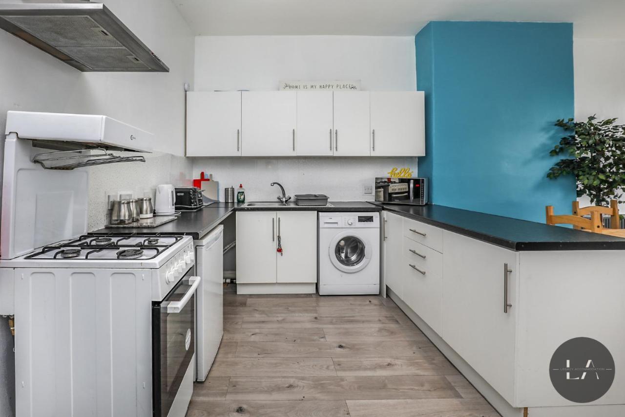 Great Location Anfield Near Anfield Stadium Apartment